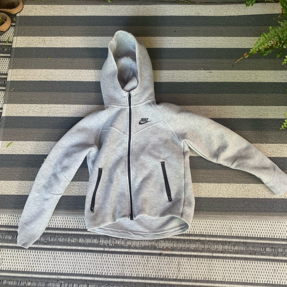 Nike Tech Gray Fleece Hoodie Sweatshirt